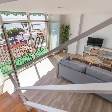 C31 - Sea View Sunny Duplex