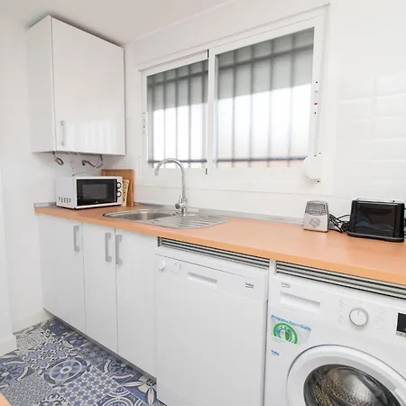 C31 - Sea View Sunny Duplex *
